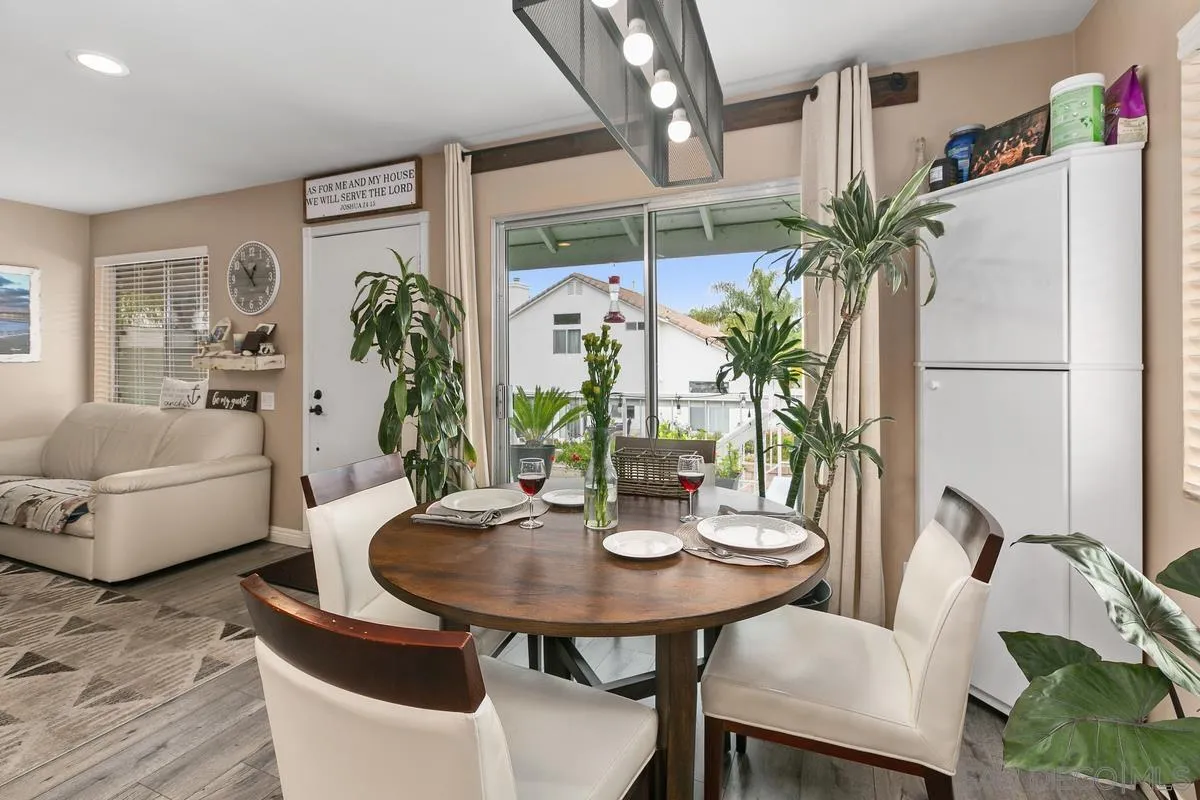 750 Timber Cove Way