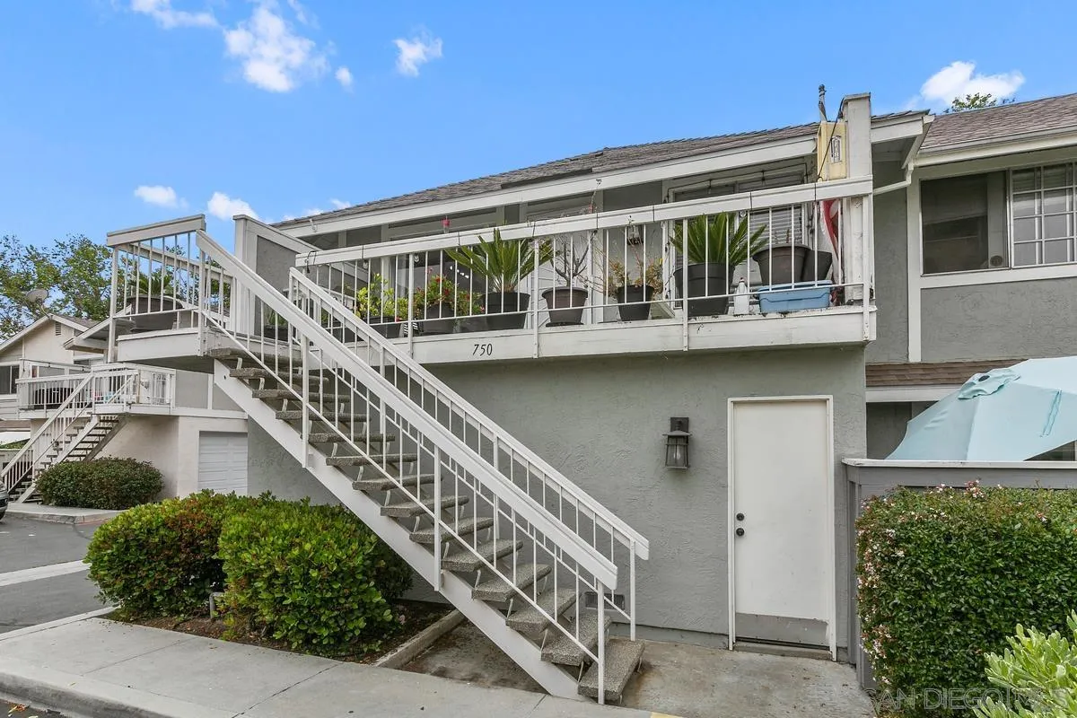 750 Timber Cove Way