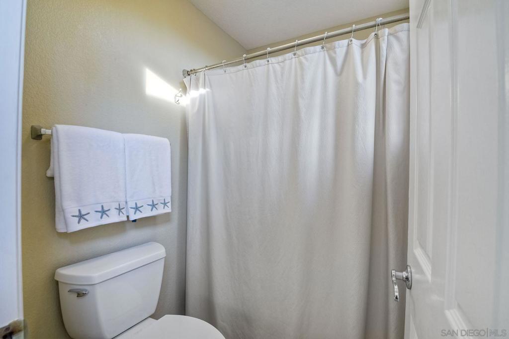 1554 Avenida Guillermo