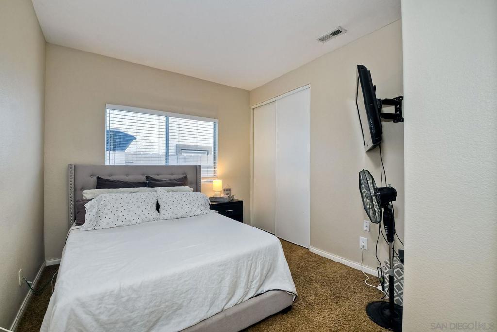 1554 Avenida Guillermo