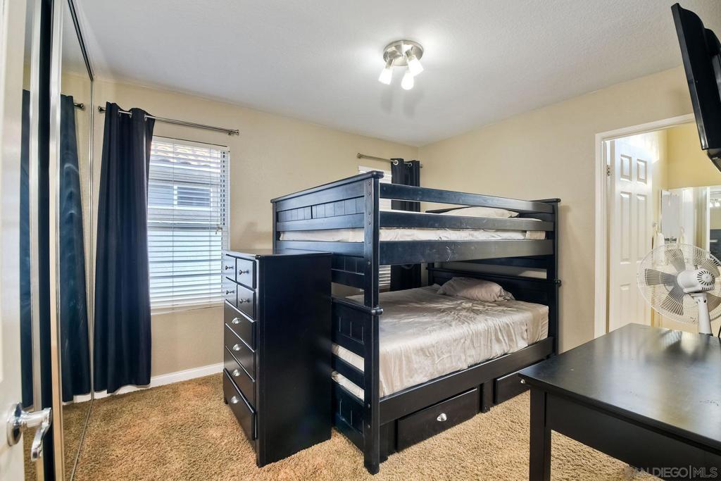 1554 Avenida Guillermo
