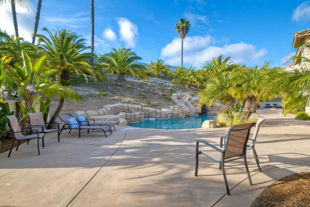 1554 Avenida Guillermo