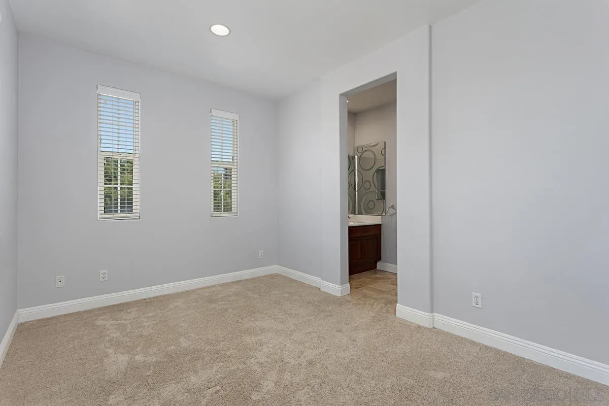 536 Echo Lane