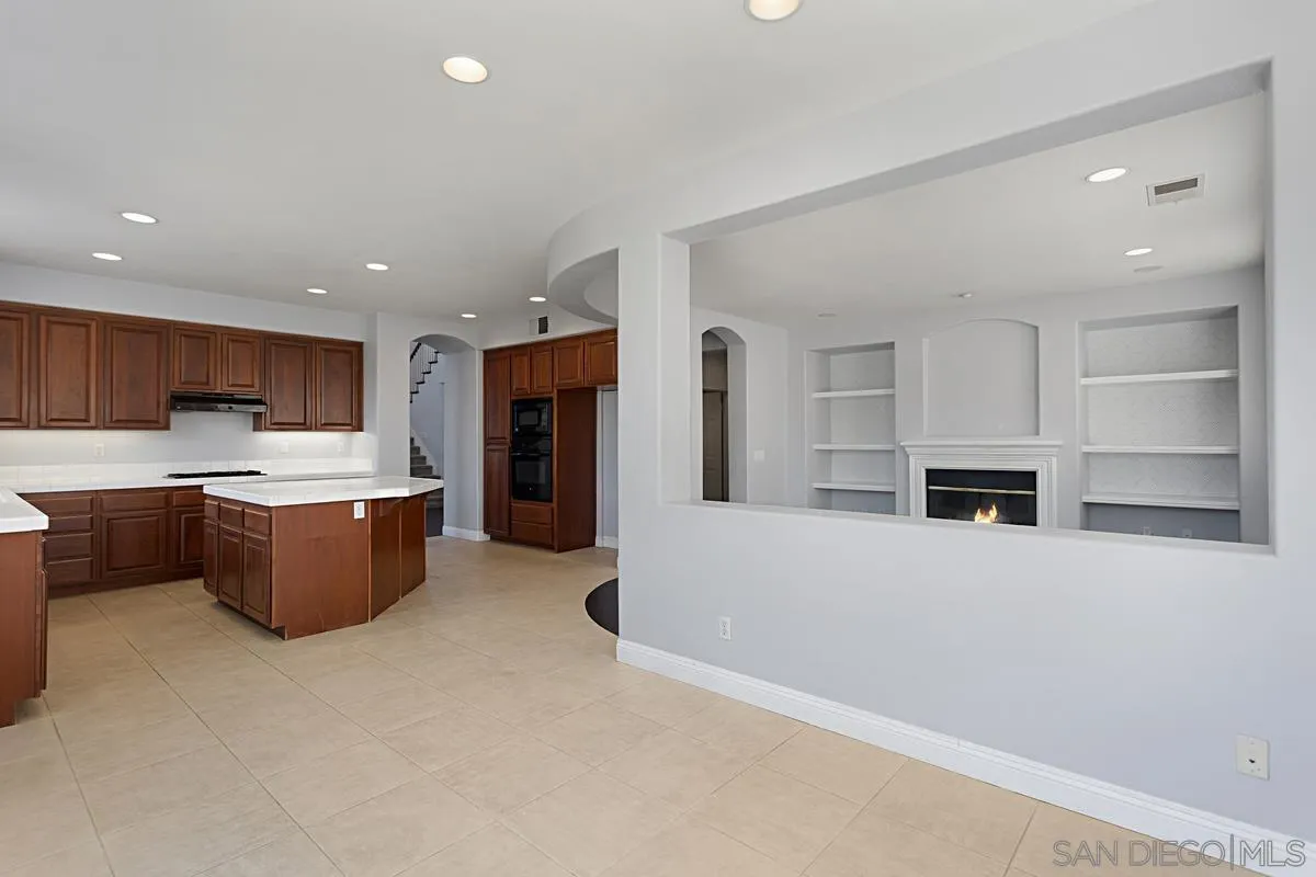 536 Echo Lane