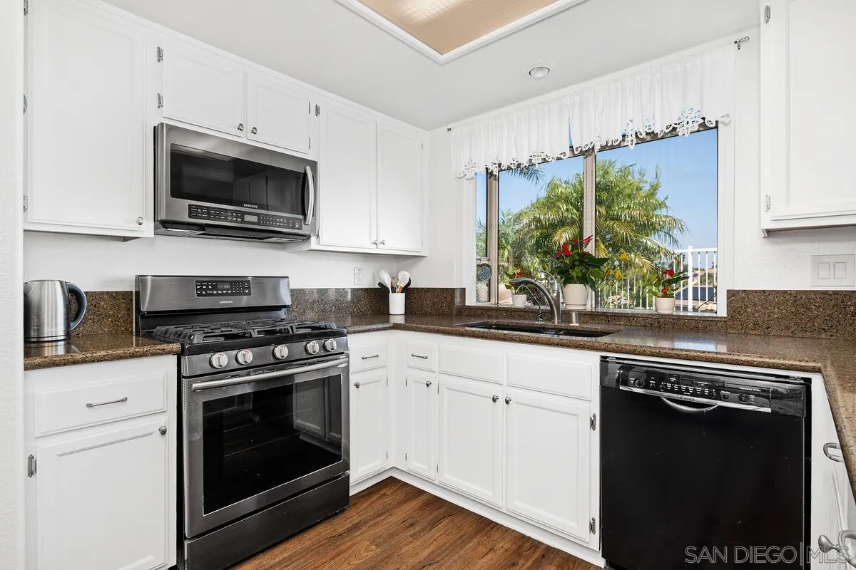 649 Montage Rd