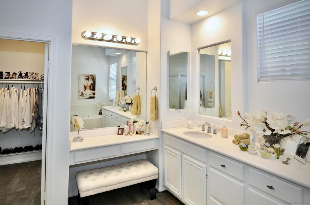 33770 Summit View Place