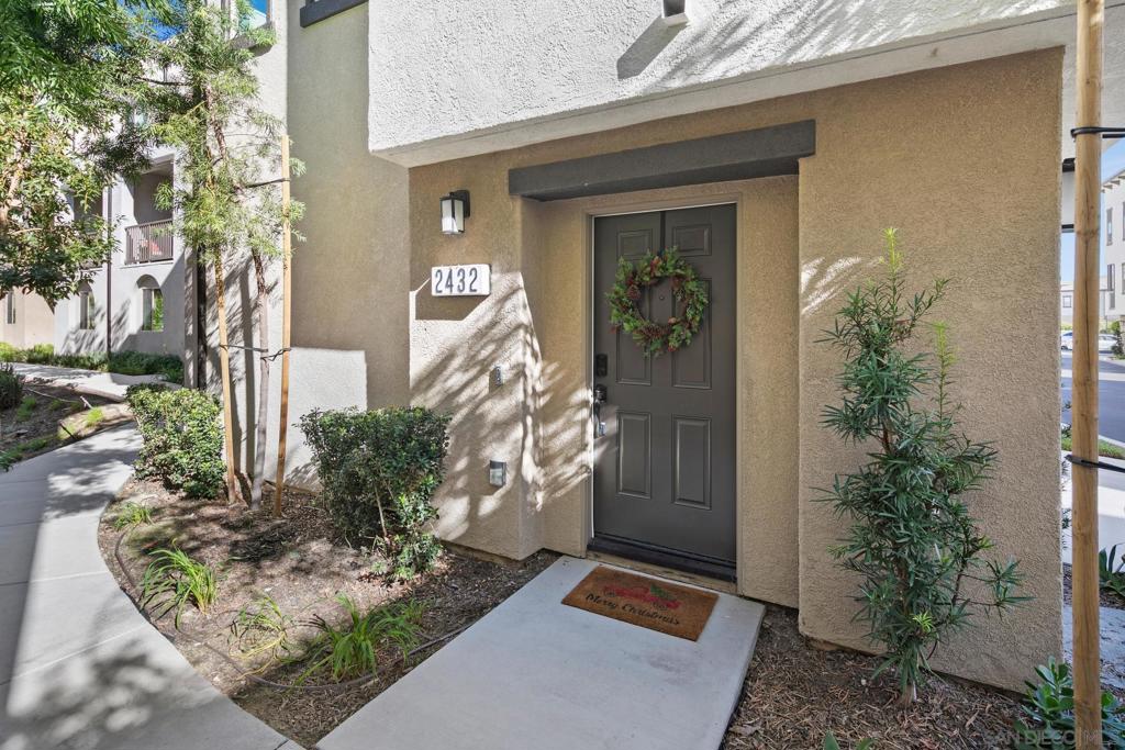 2432 Verano Way