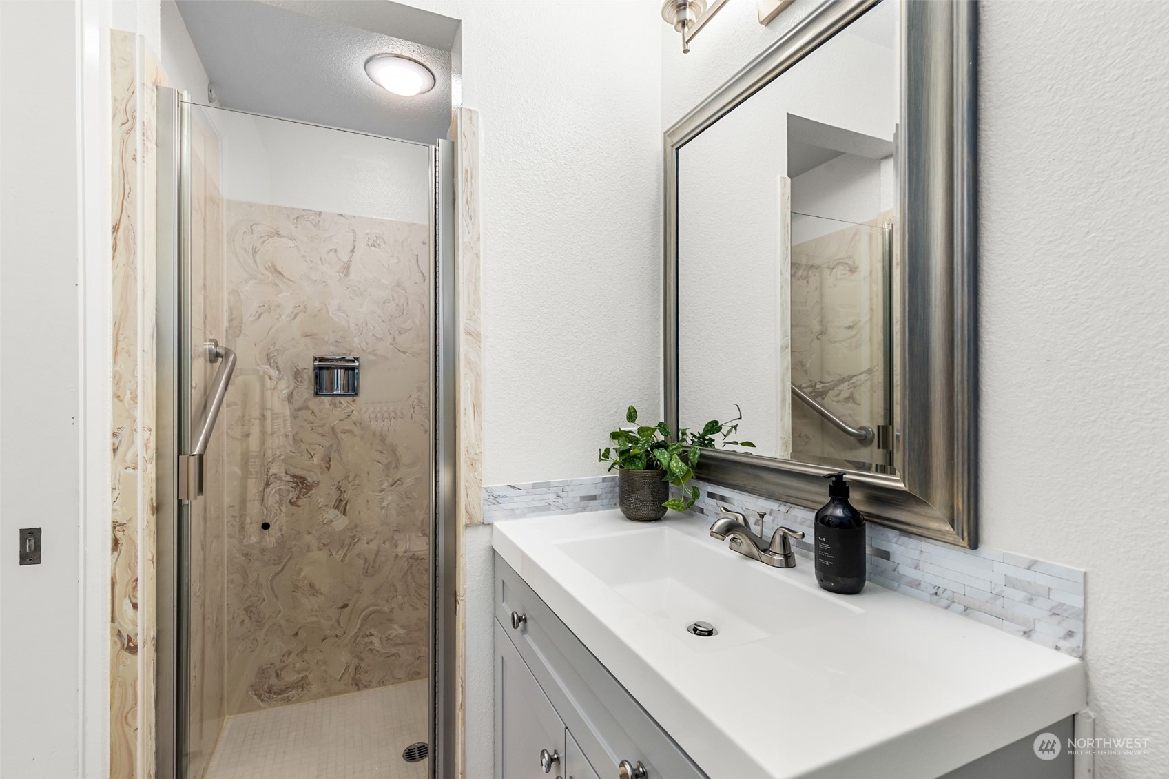 900 5th Avenue S Unit: 200