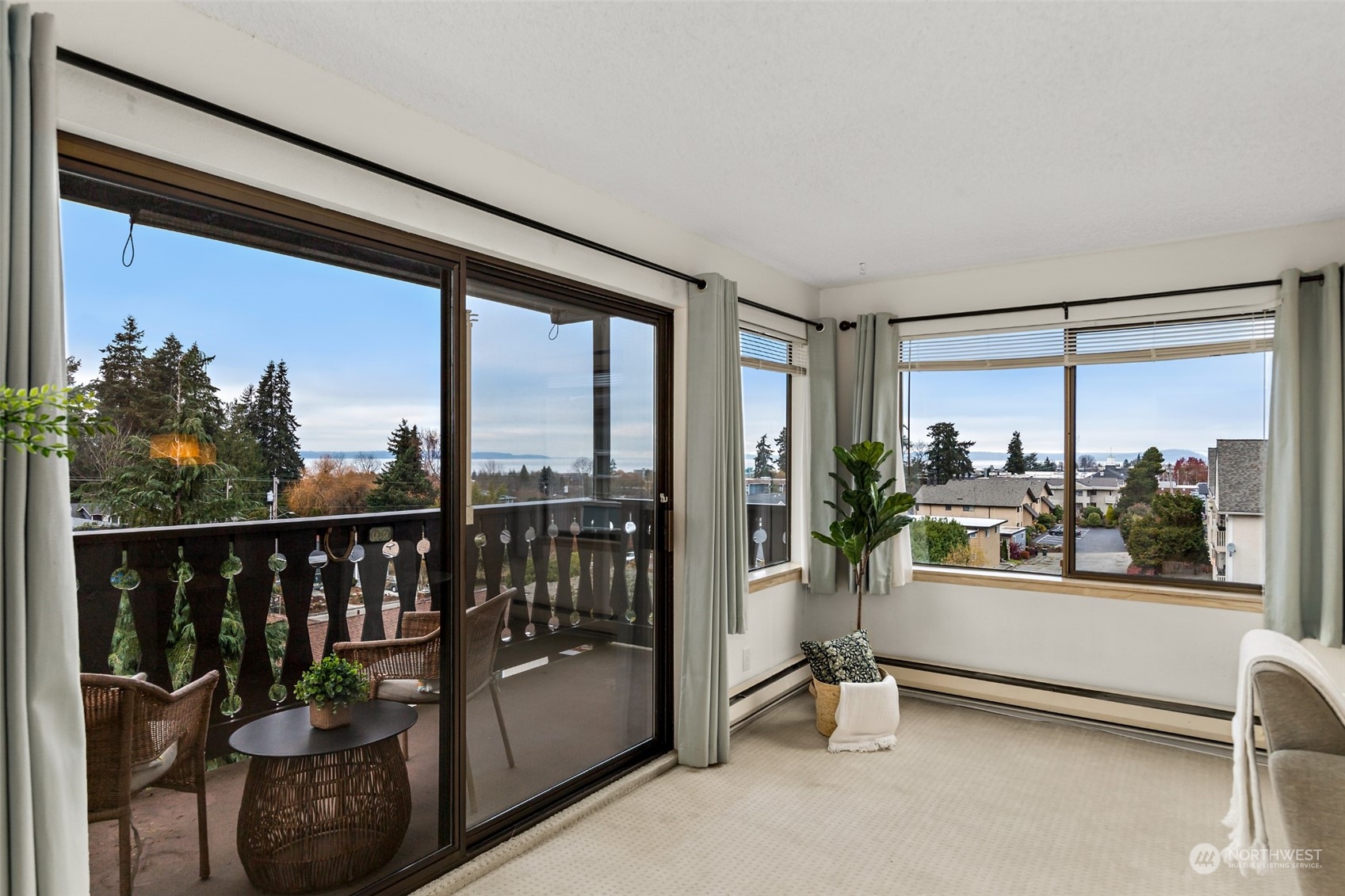 900 5th Avenue S Unit: 200