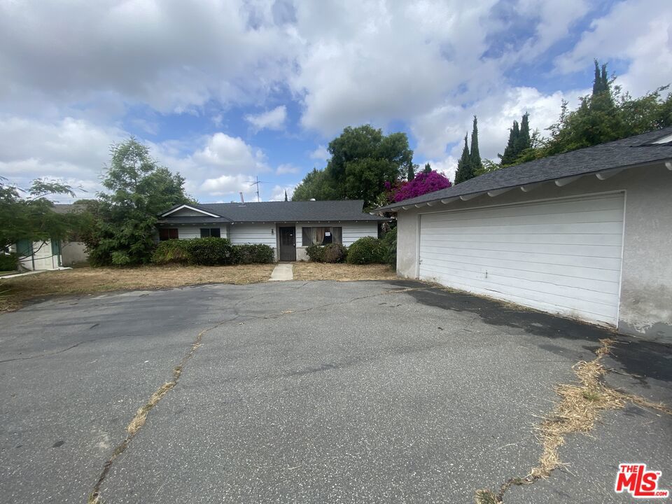 20831 E Cienega Avenue