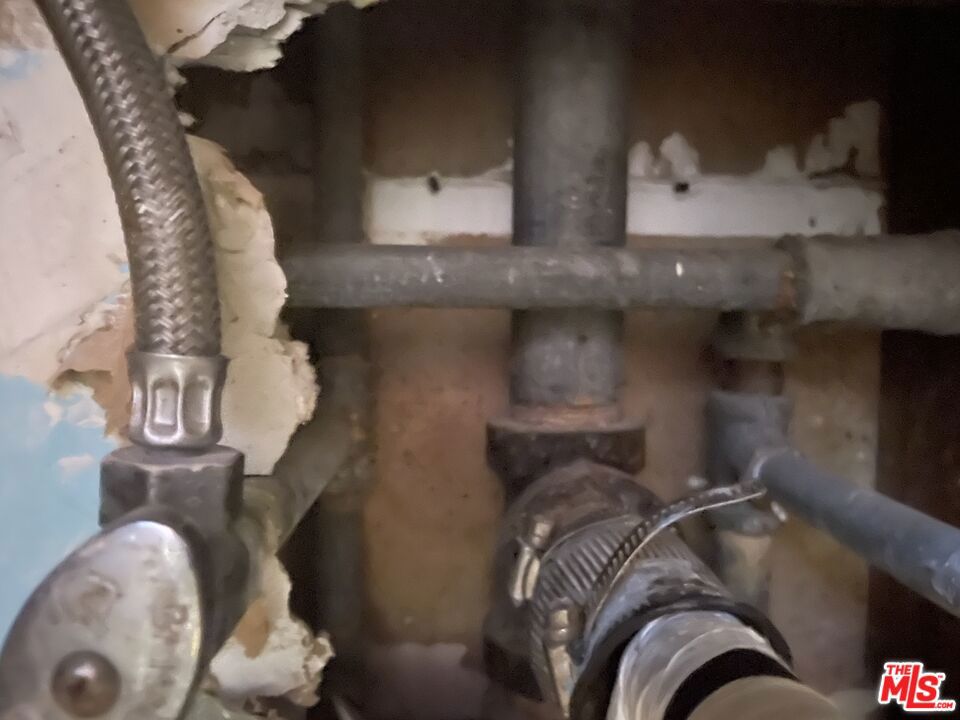 179 N Backton Avenue