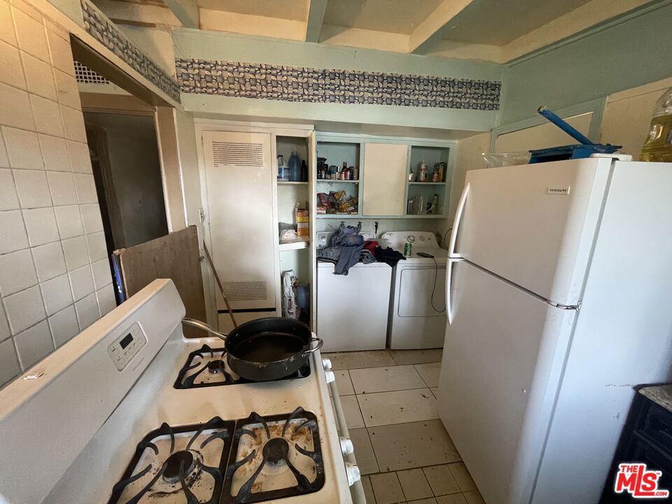 179 N Backton Avenue