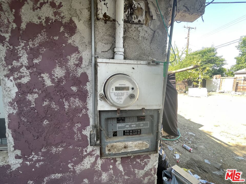 179 N Backton Avenue