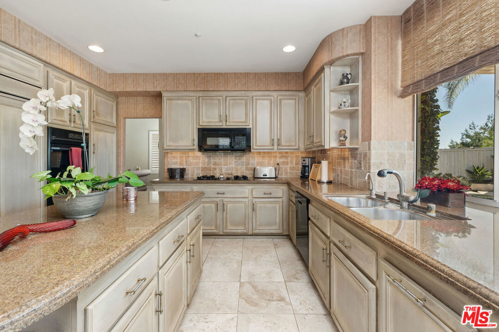 3403 Calle Sin Rival