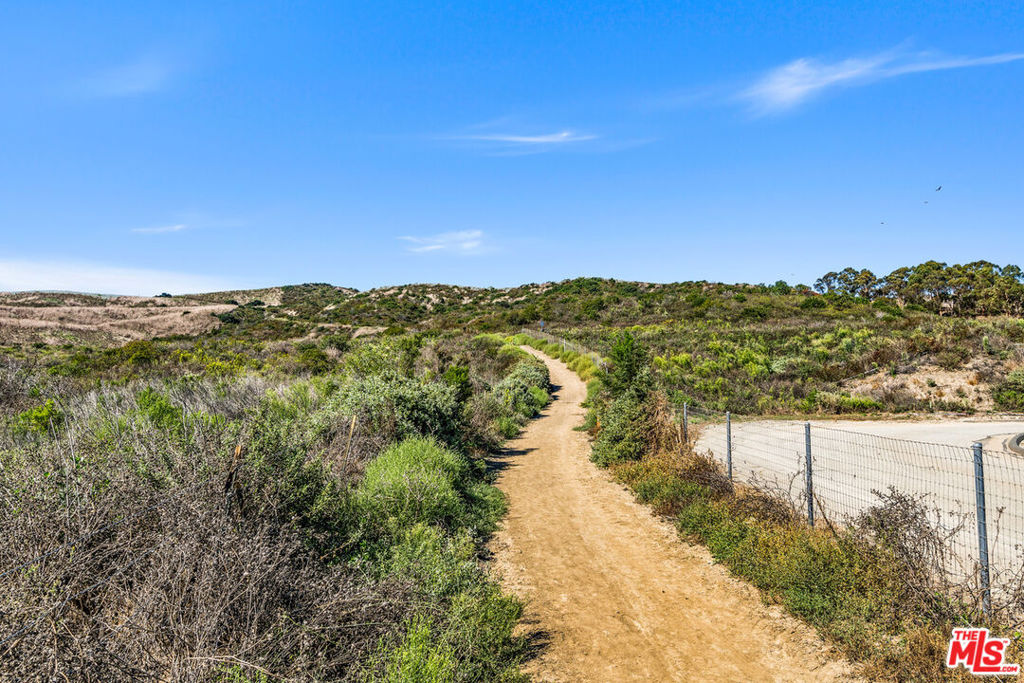 3403 Calle Sin Rival