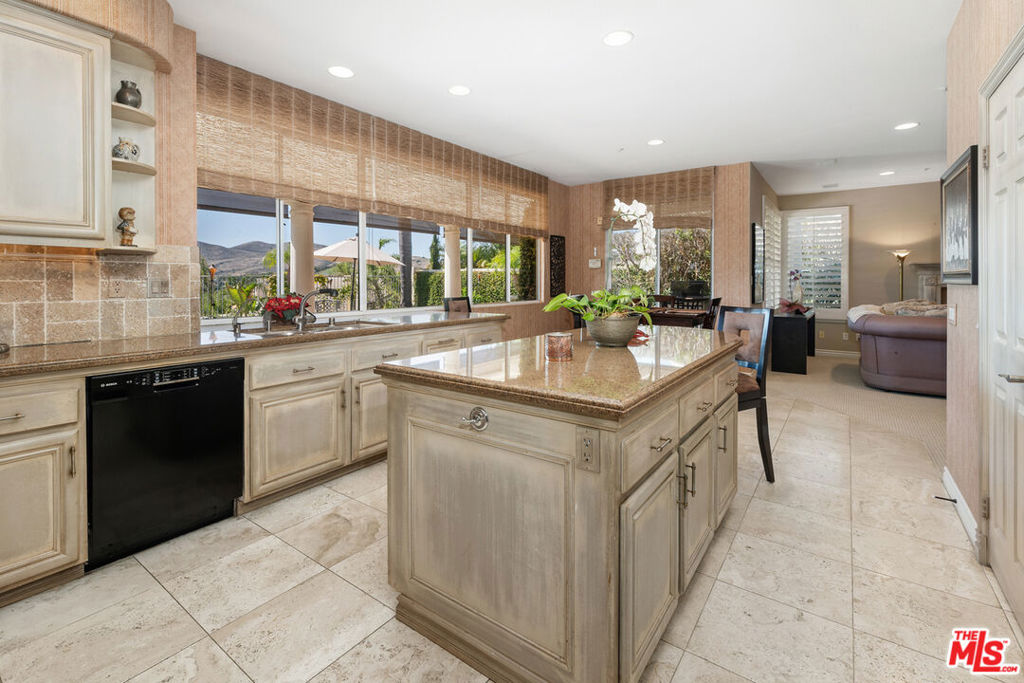 3403 Calle Sin Rival