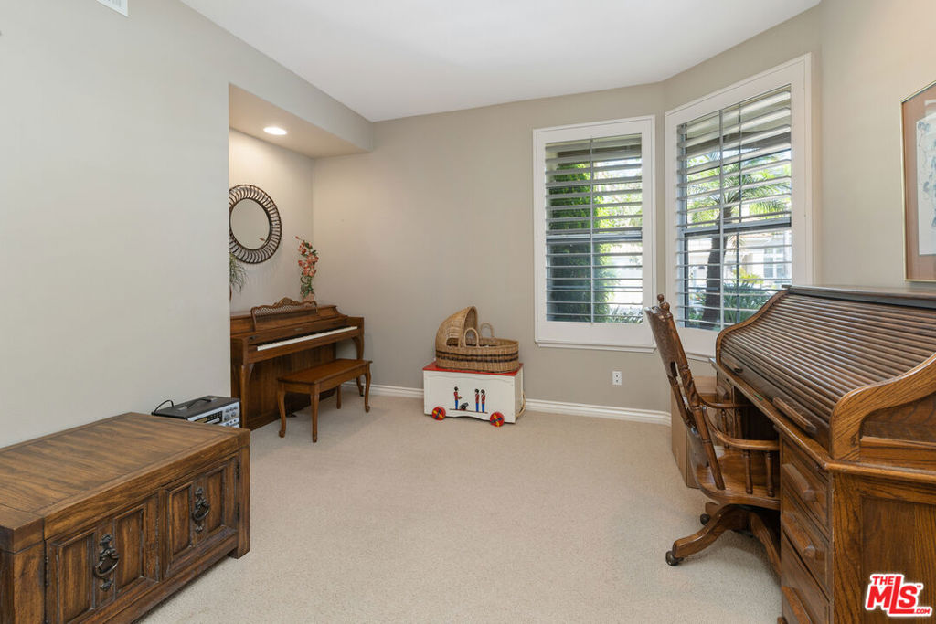 3403 Calle Sin Rival