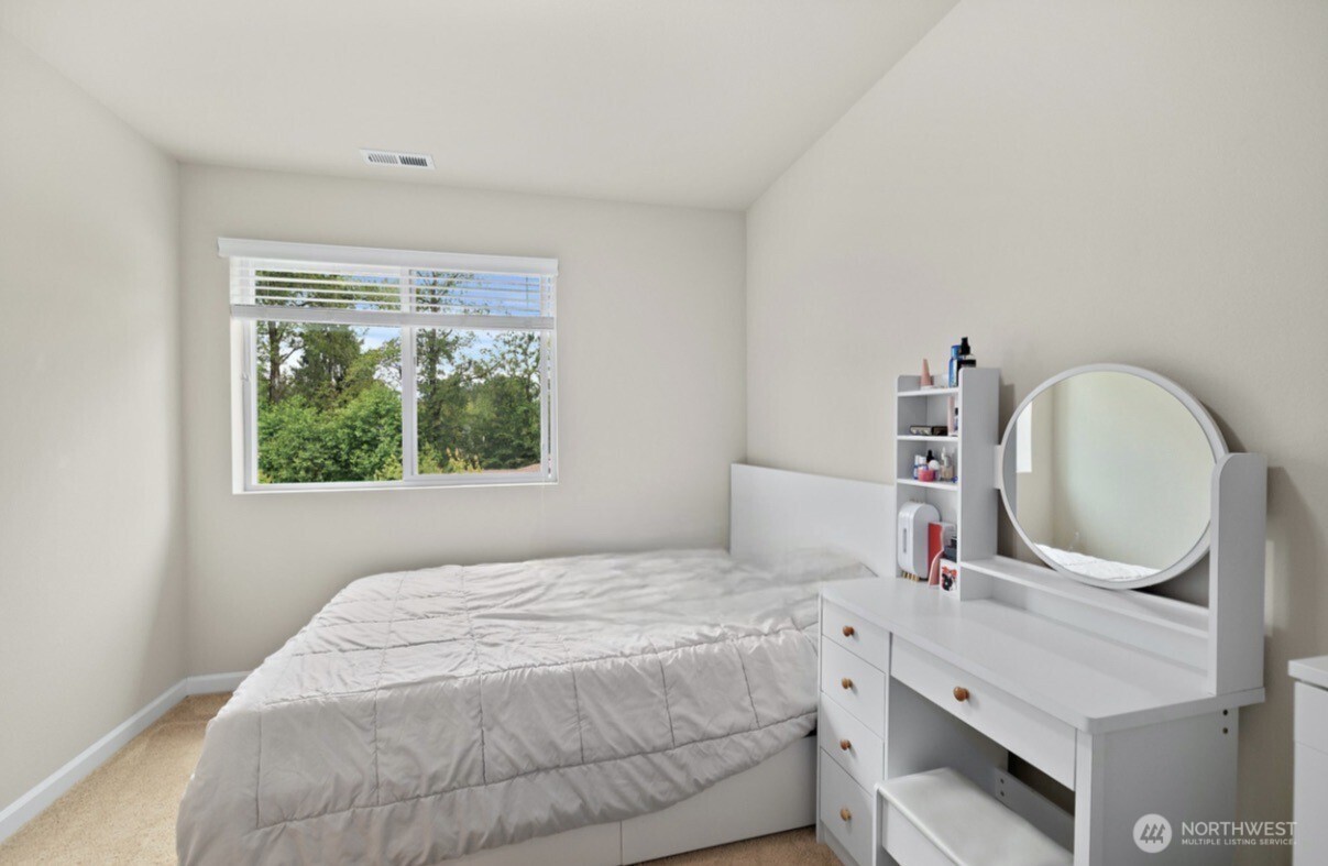 19721 26th Park W Unit: B