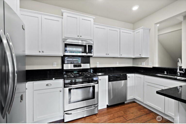 19721 26th Park W Unit: B