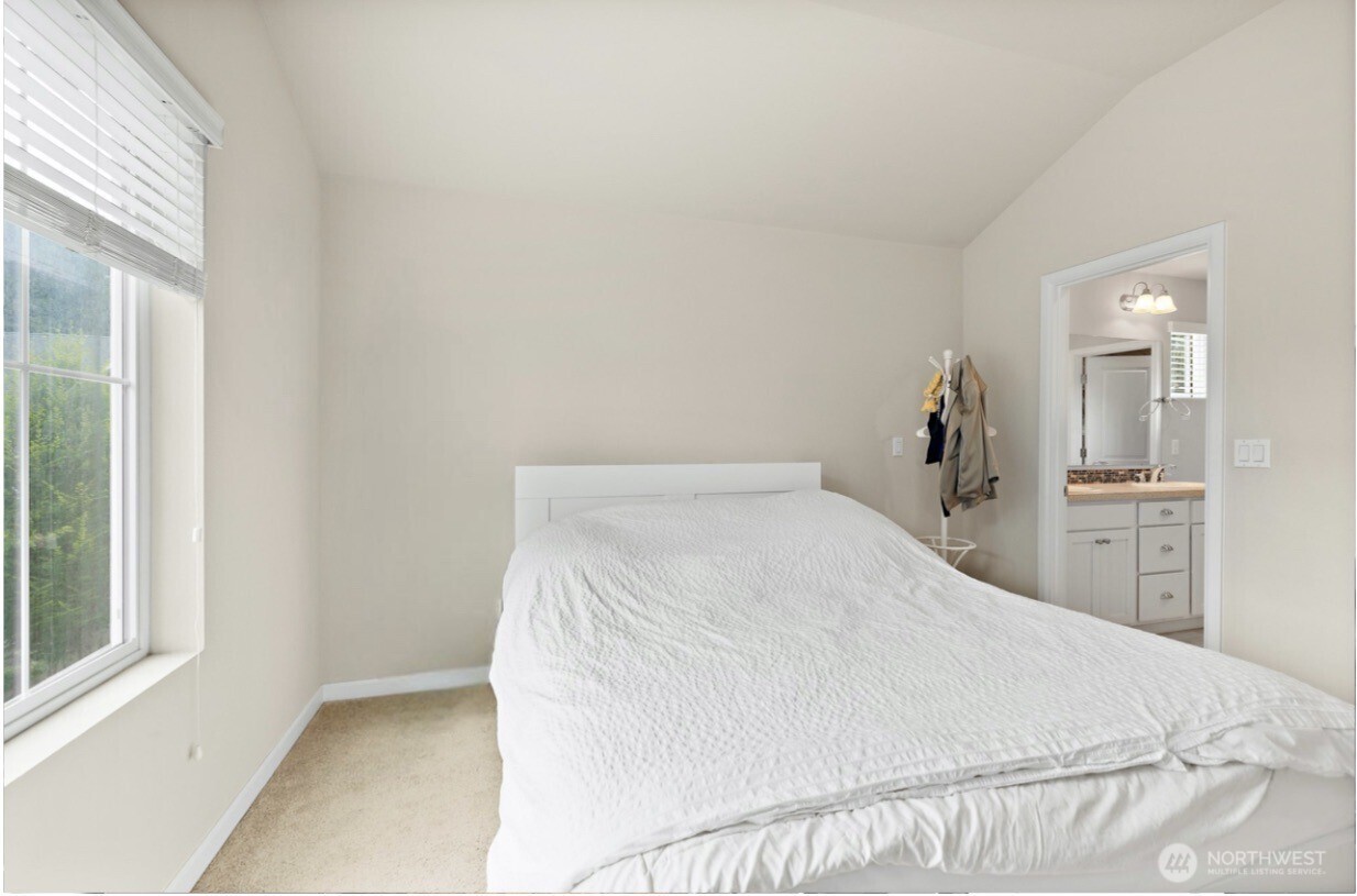 19721 26th Park W Unit: B