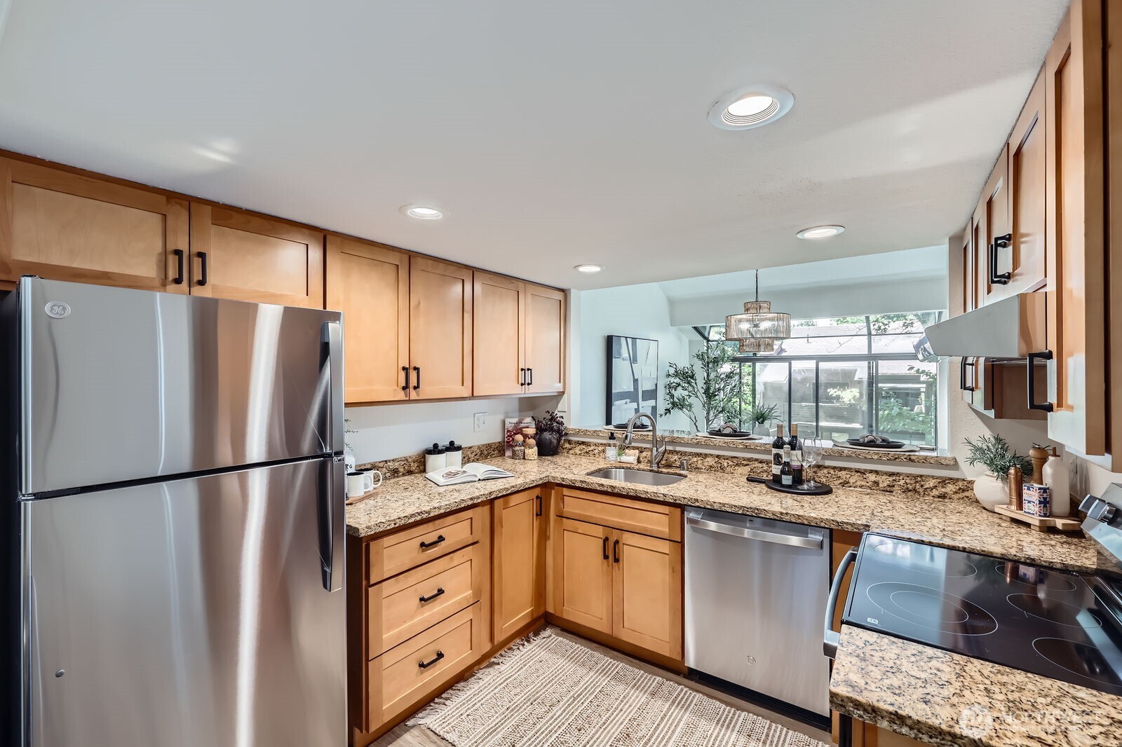 12200 100th Avenue NE Unit: N-D