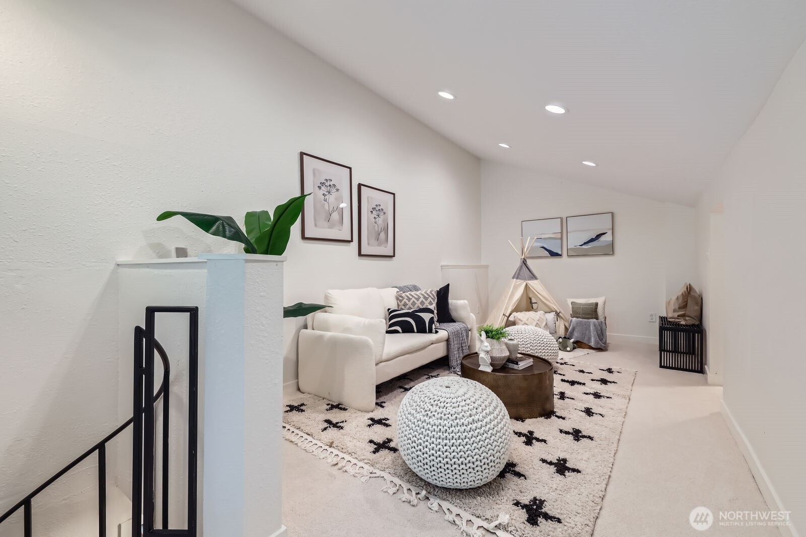 12200 100th Avenue NE Unit: N-D