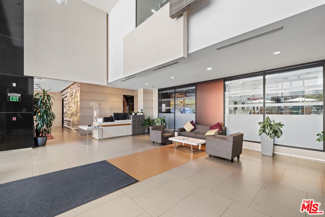 1234 Wilshire Blvd Unit: 329