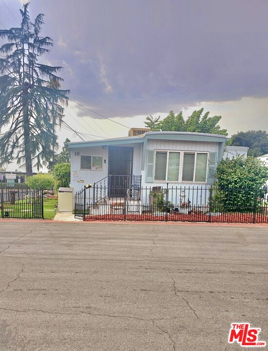 12650 California Street Unit: Space 10