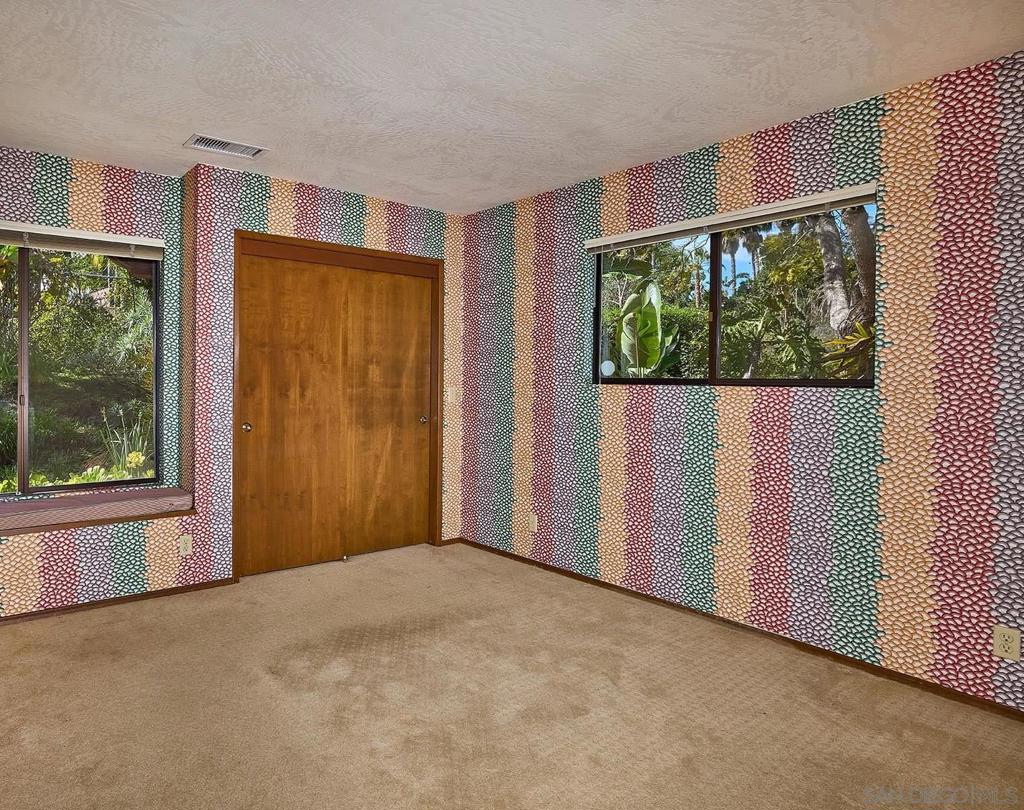 858 Mason Rd