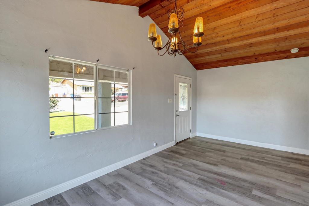 5521 Blueridge Street