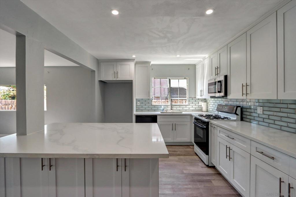 5521 Blueridge Street