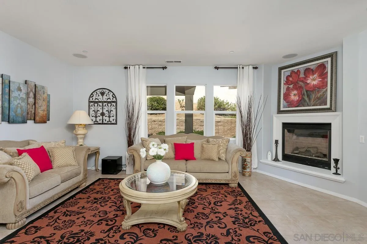 5562 Nanday Ct