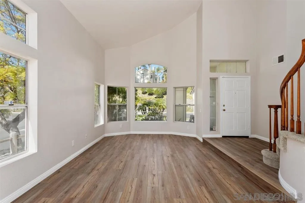 5031 Palermo Dr