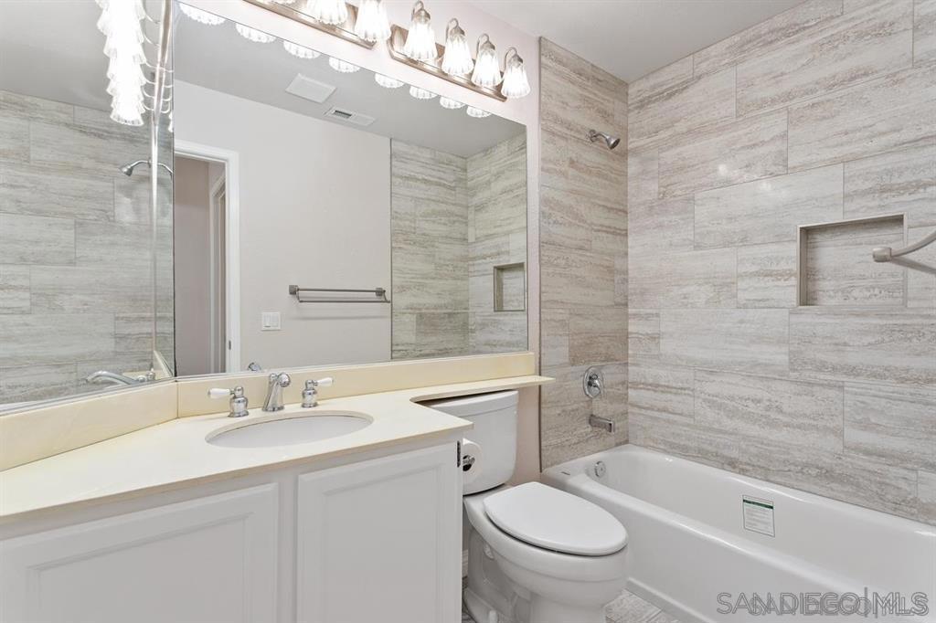 5031 Palermo Dr