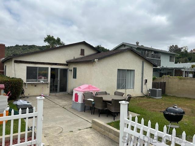 22591 Via Santa Maria