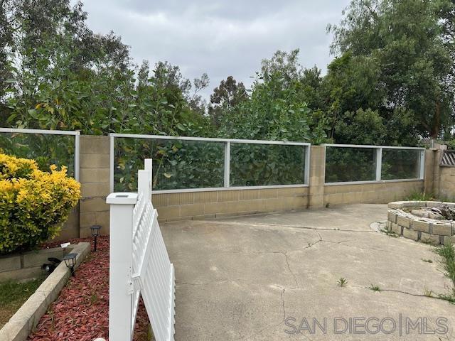 22591 Via Santa Maria