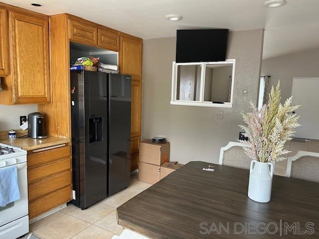 22591 Via Santa Maria