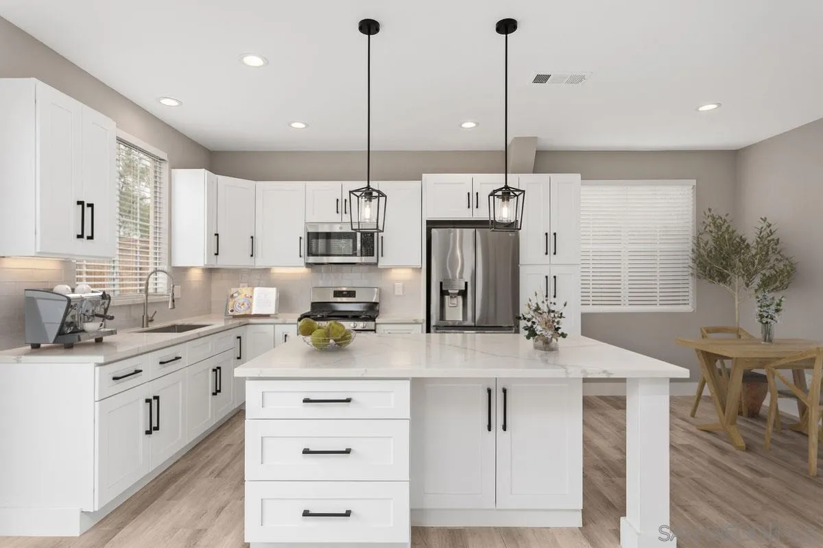 130 Adelia Way