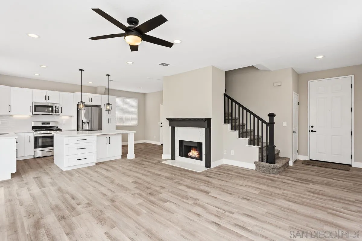 130 Adelia Way