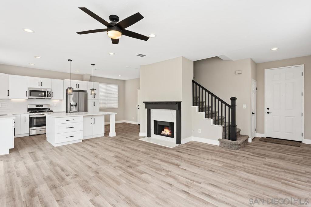 130 Adelia Way