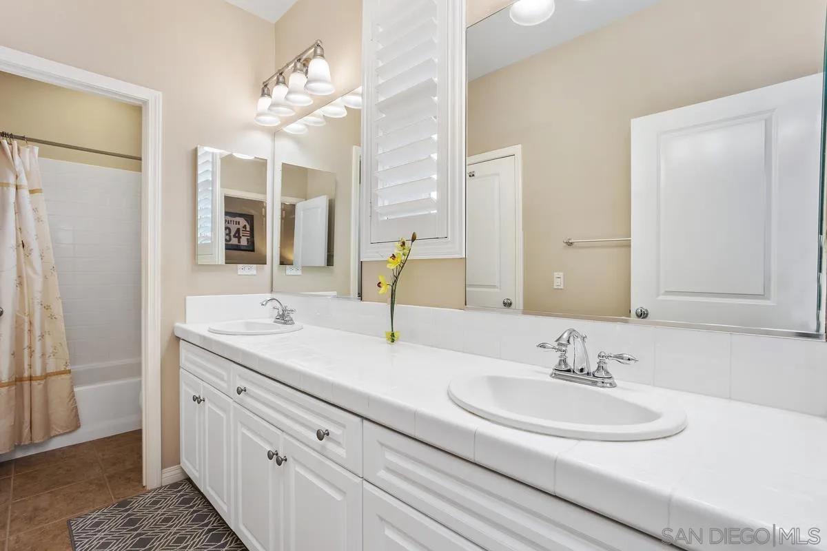 1197 Breakaway Dr
