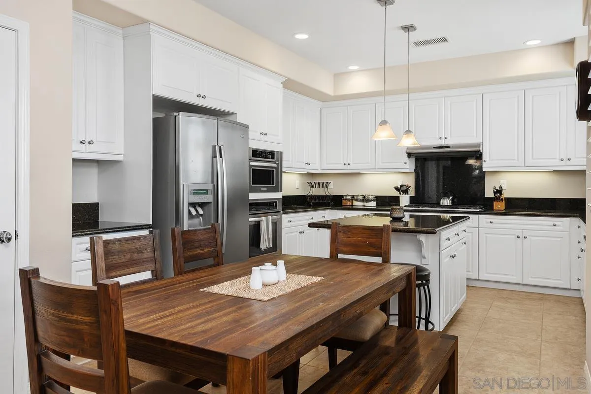 1197 Breakaway Dr