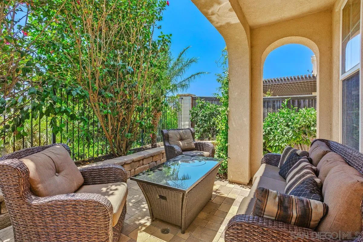 1197 Breakaway Dr