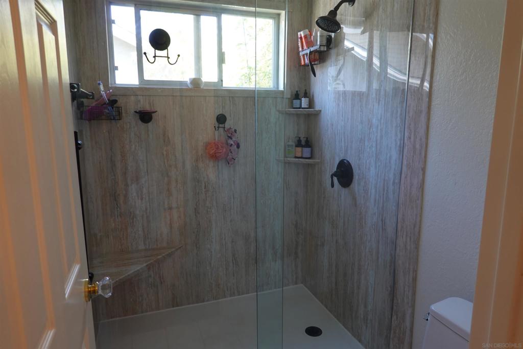 10934 Glencreek Circle