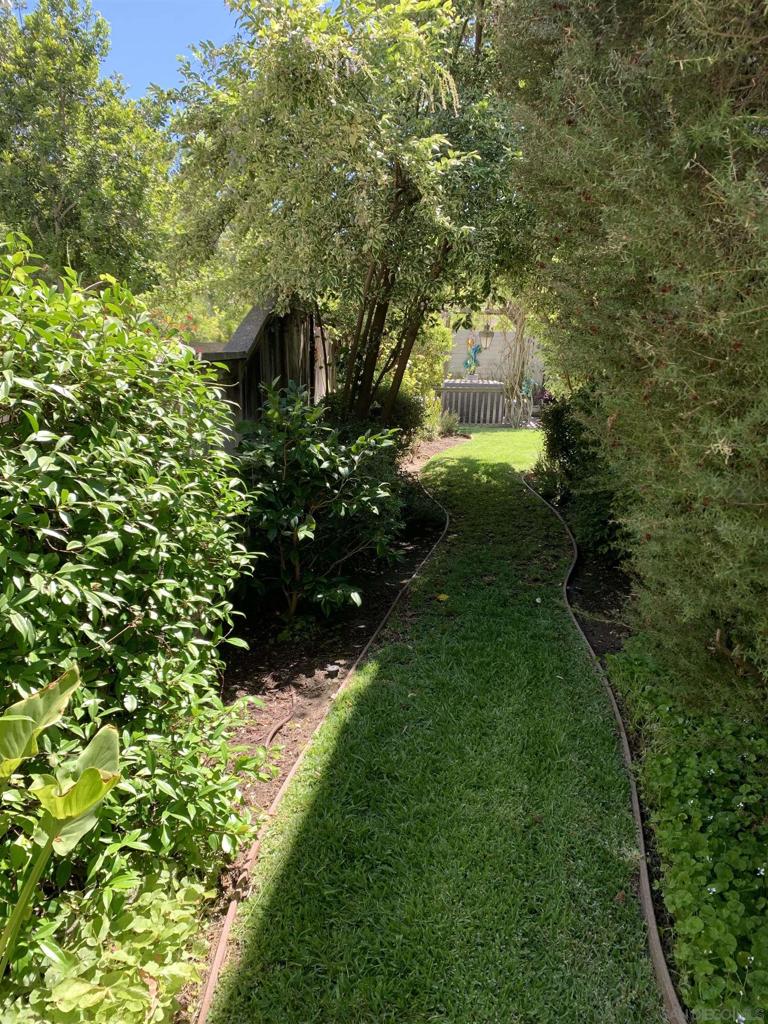 10934 Glencreek Circle