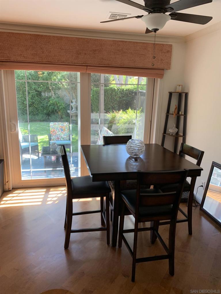 10934 Glencreek Circle