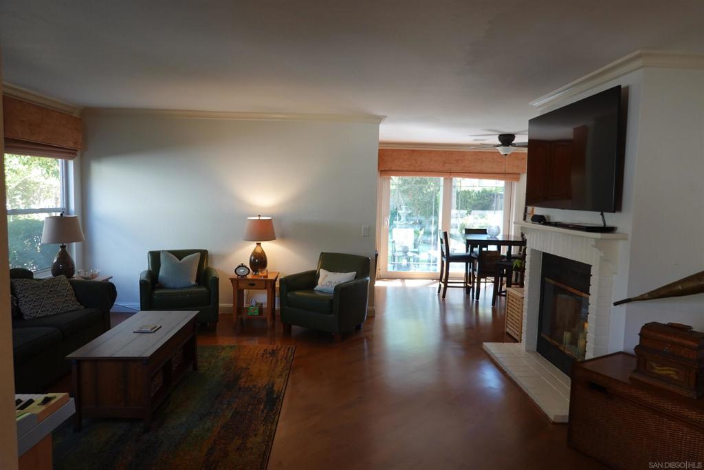 10934 Glencreek Circle