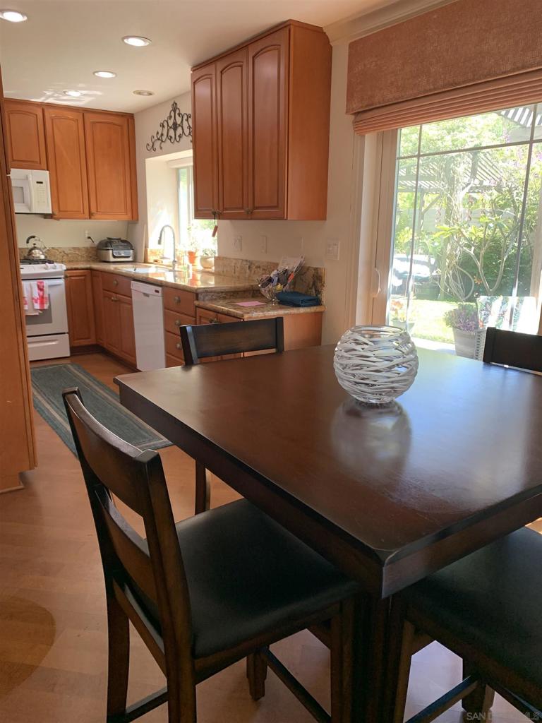 10934 Glencreek Circle