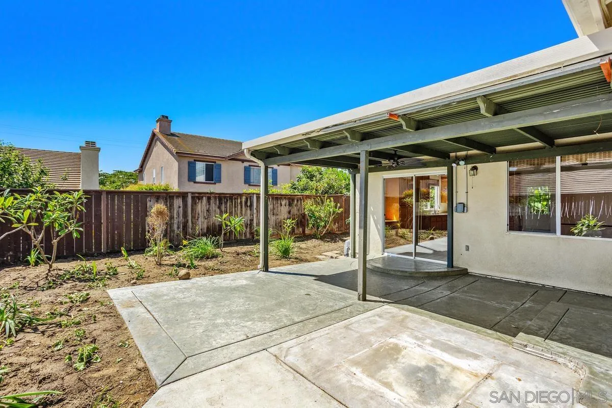 758 El Caballo Dr