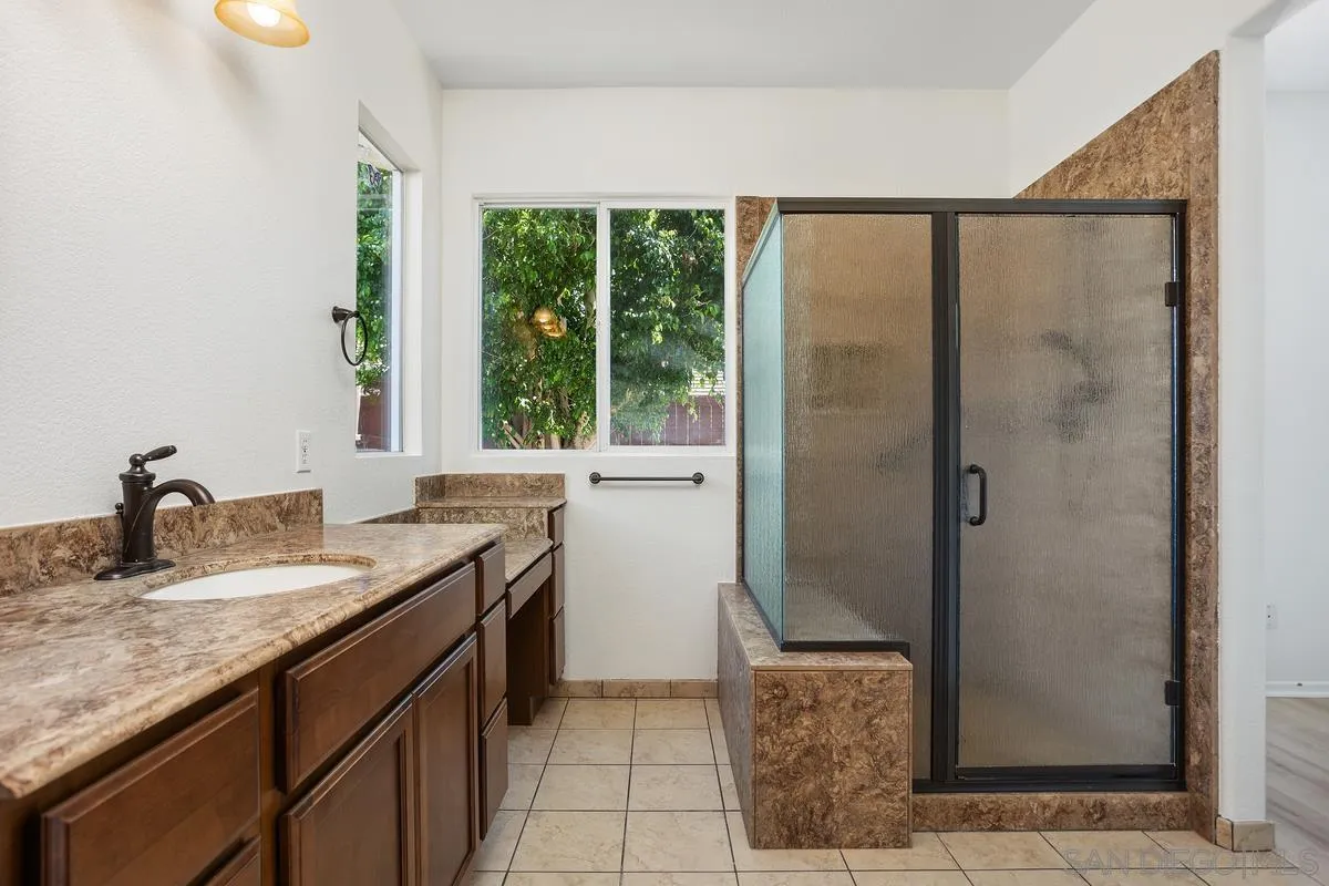 758 El Caballo Dr
